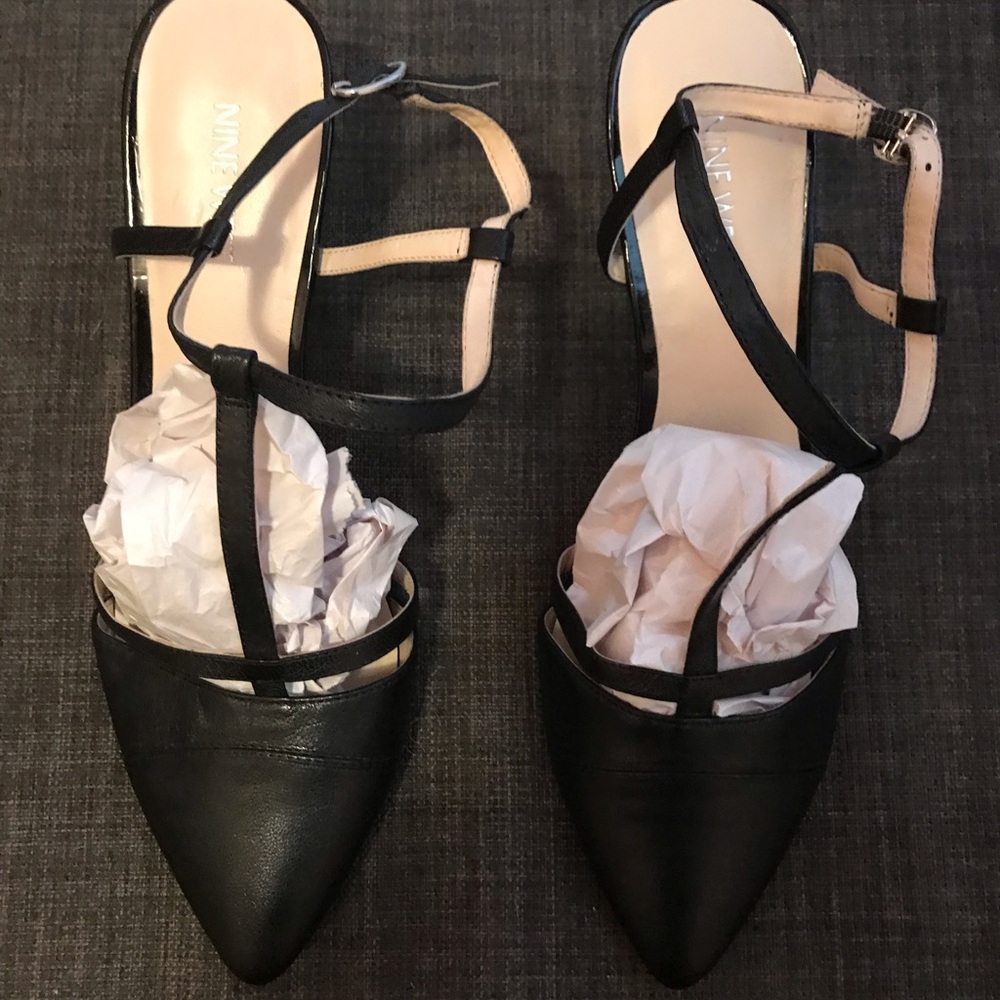 Nine West dress shoes